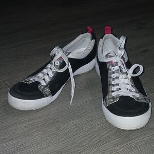 Keds Black and White Sneakers with Blue Logo Sz 9 EUC